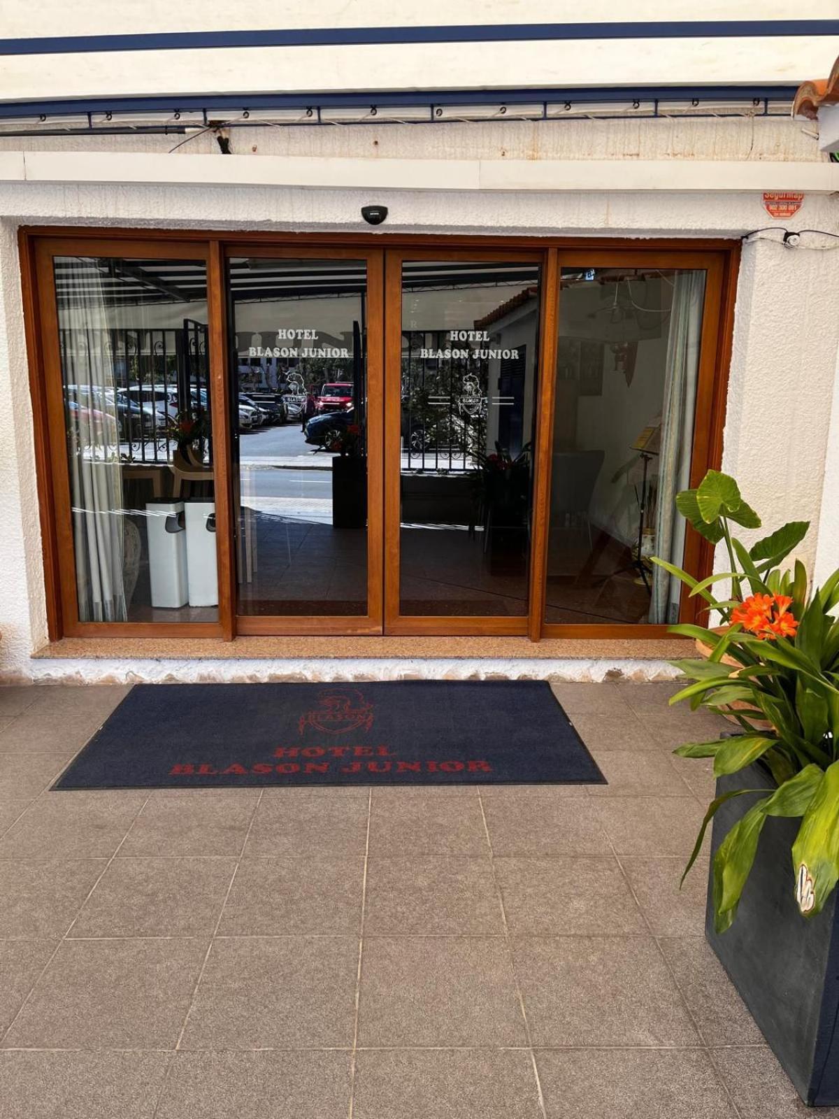 Hotel Blason Junior Peñíscola Екстериор снимка